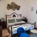 La Bottega, House