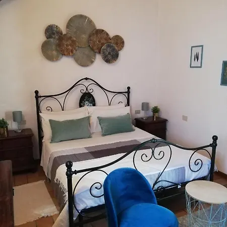 La Bottega, House