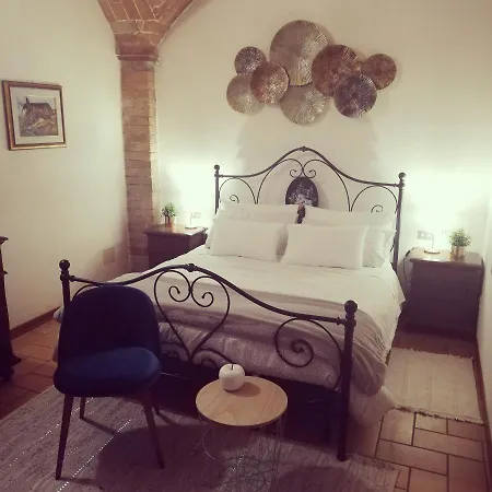 Apartman La Bottega, House